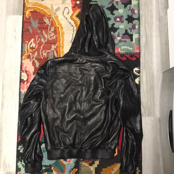 Gifts - Picture 3 of 4